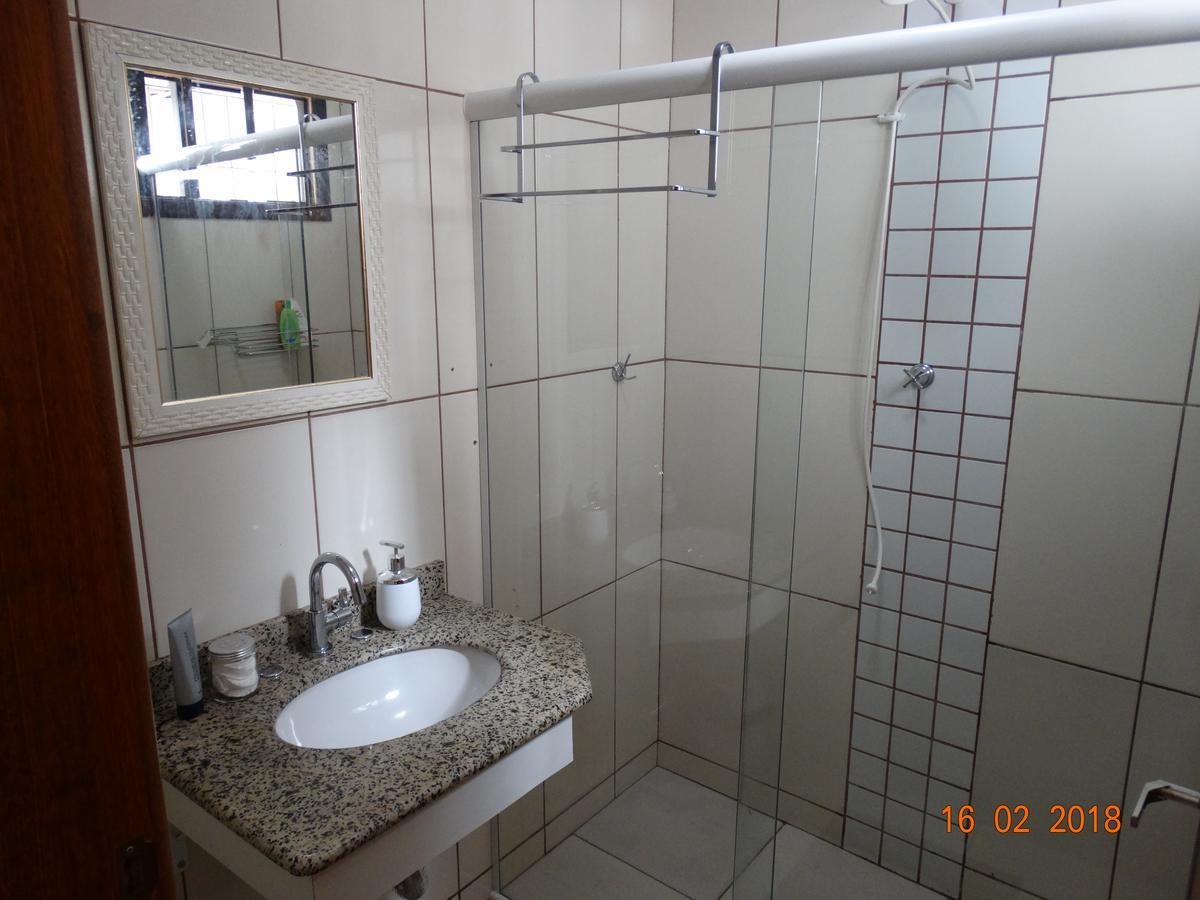 Pousada Casa Verde - Quartos Individuais - Smart Tv 32 - E Banheiro Privativo Apartment Itajai Exterior photo